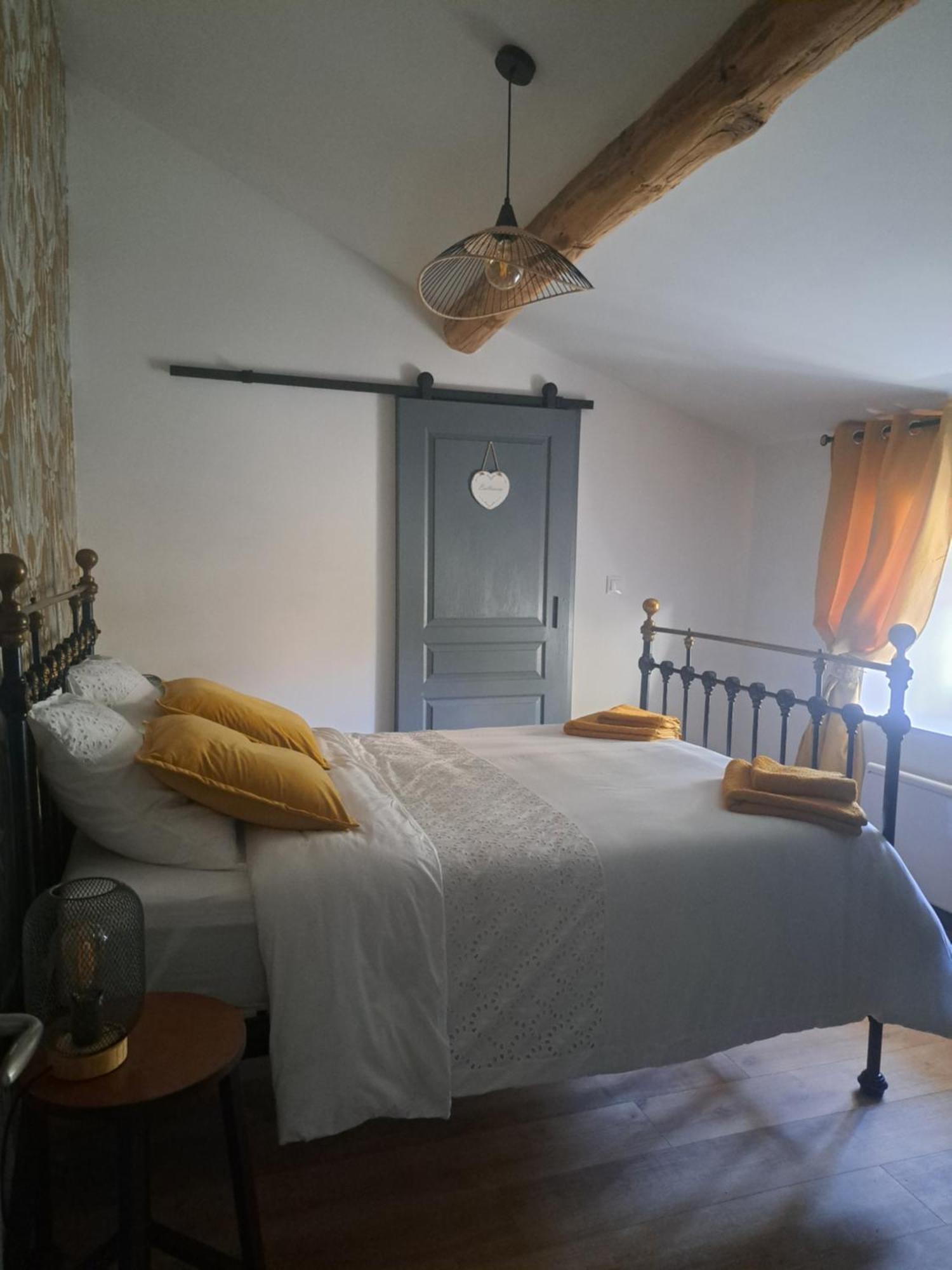 Lavallade12 Chambers D'Hotes Roussines エクステリア 写真